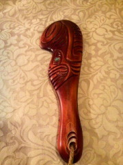 マオリの木彫り